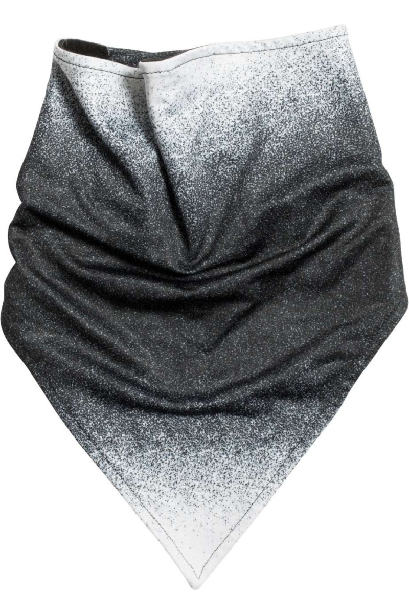 TRIANGULAR BANDANA WITH POLAR FLEECE LINING