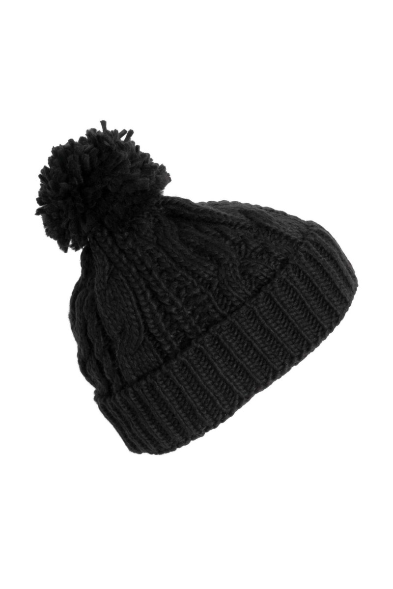 KNITTED BEANIE
