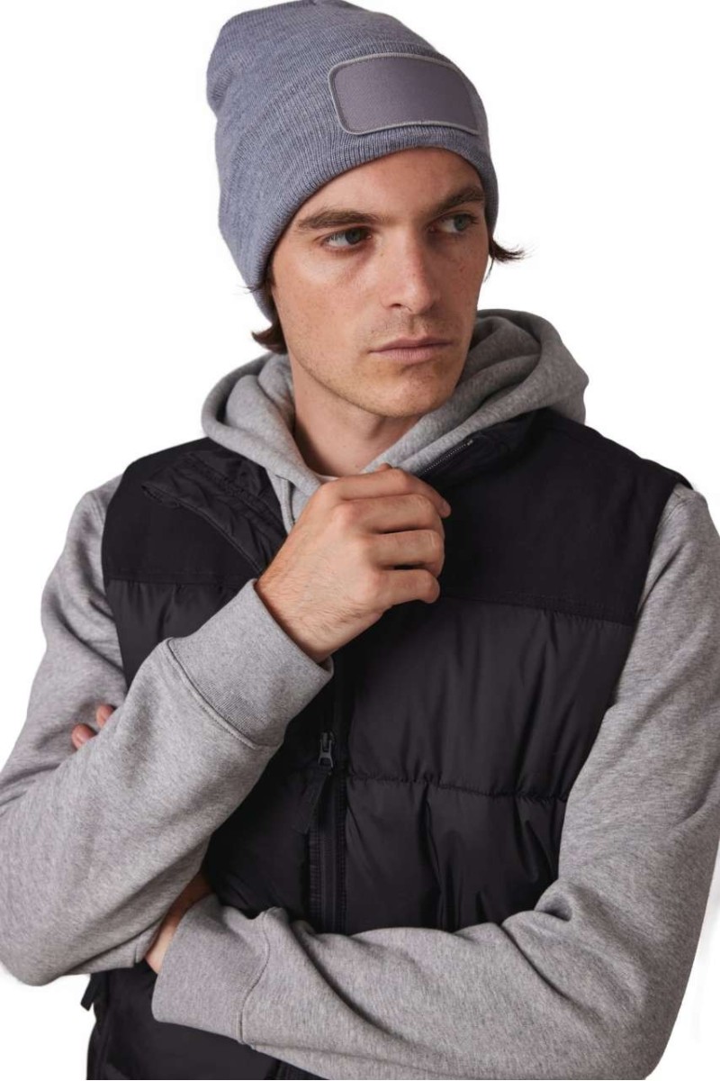 BEANIE CU PLASTURE