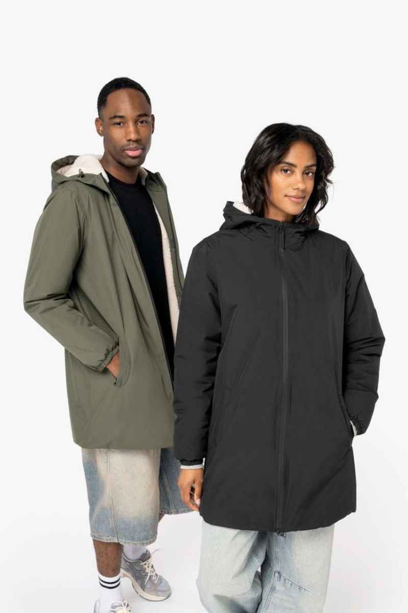 JACHETĂ IMPERMEABILĂ UNISEX CU CĂPTUȘEALĂ SHERPA