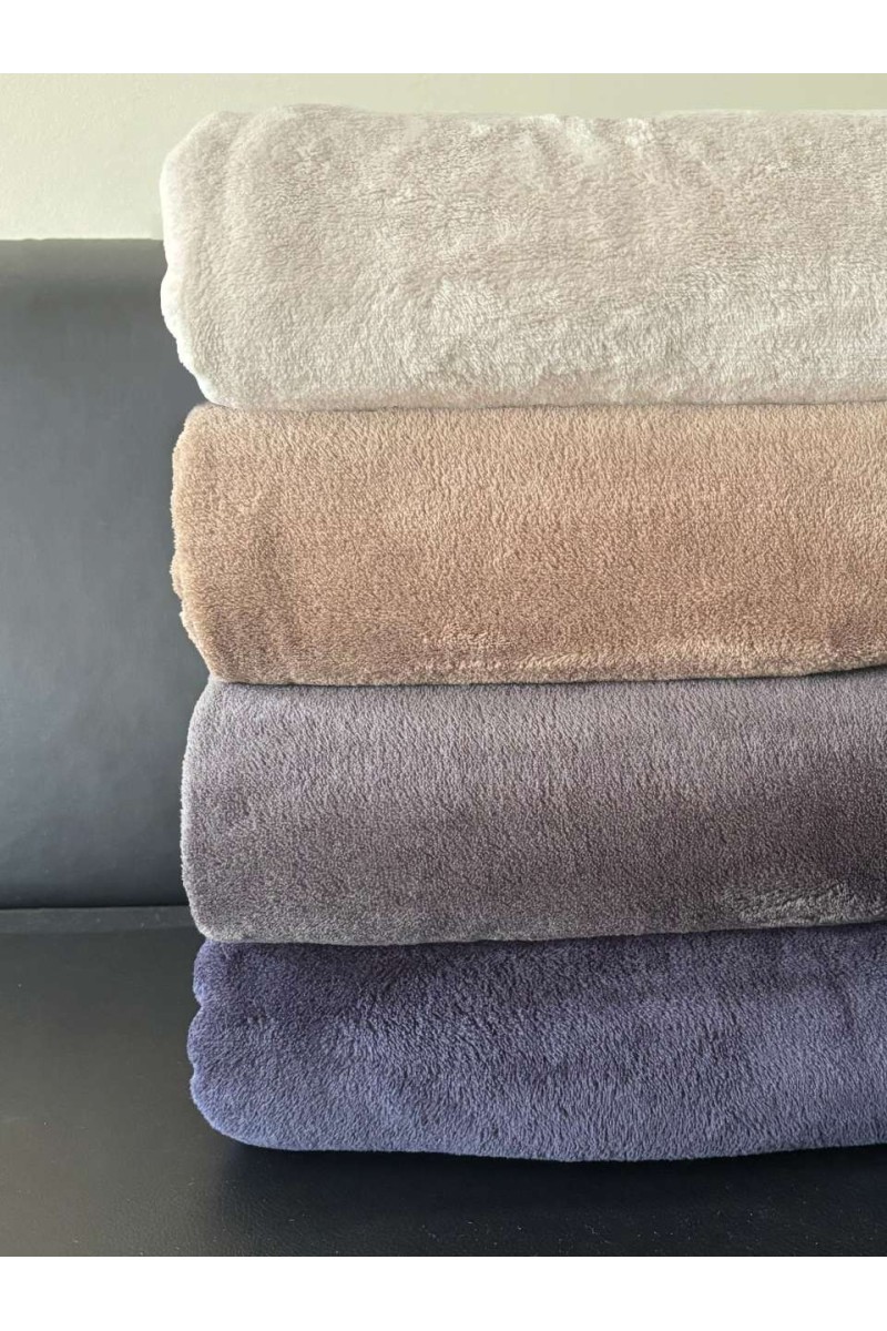 OLIMA CORAL FLEECE BLANKET