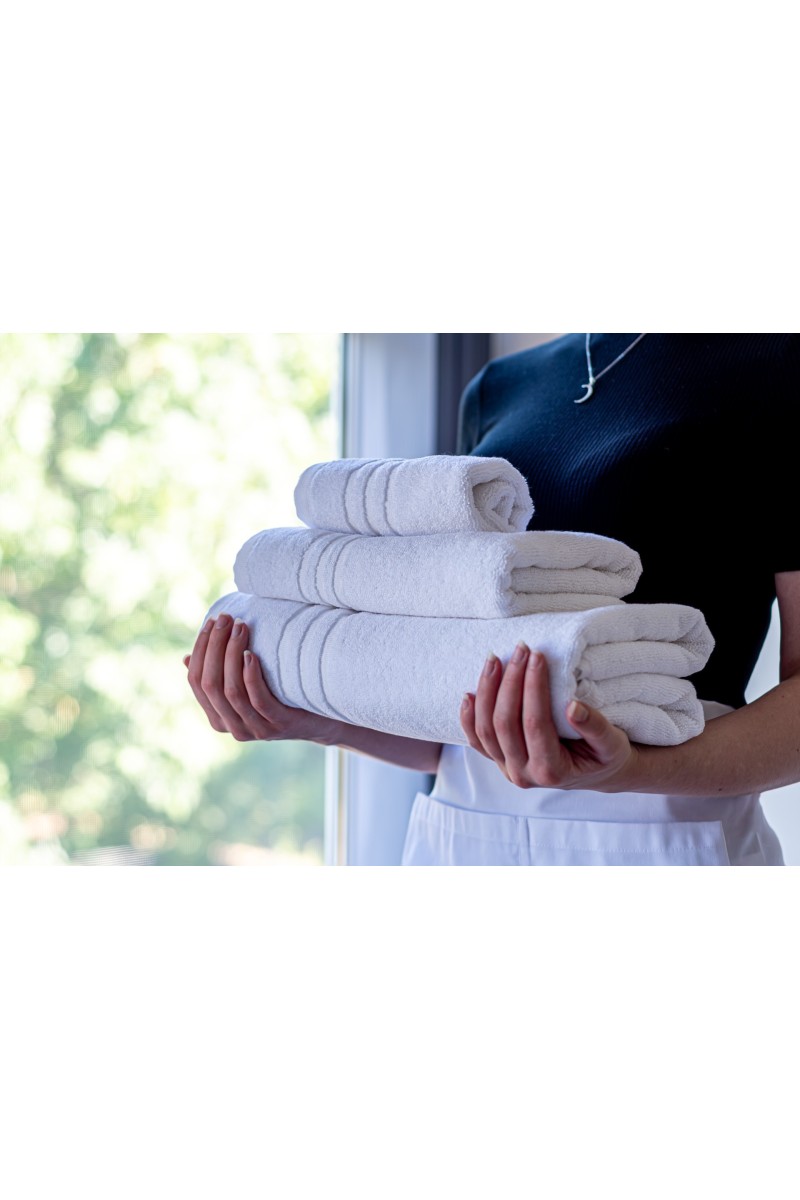 OLIMA HIGH-QUALITY HOTEL TOWEL