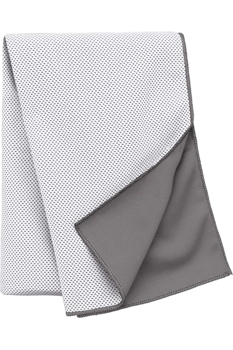 REFRESHING SPORTS TOWEL