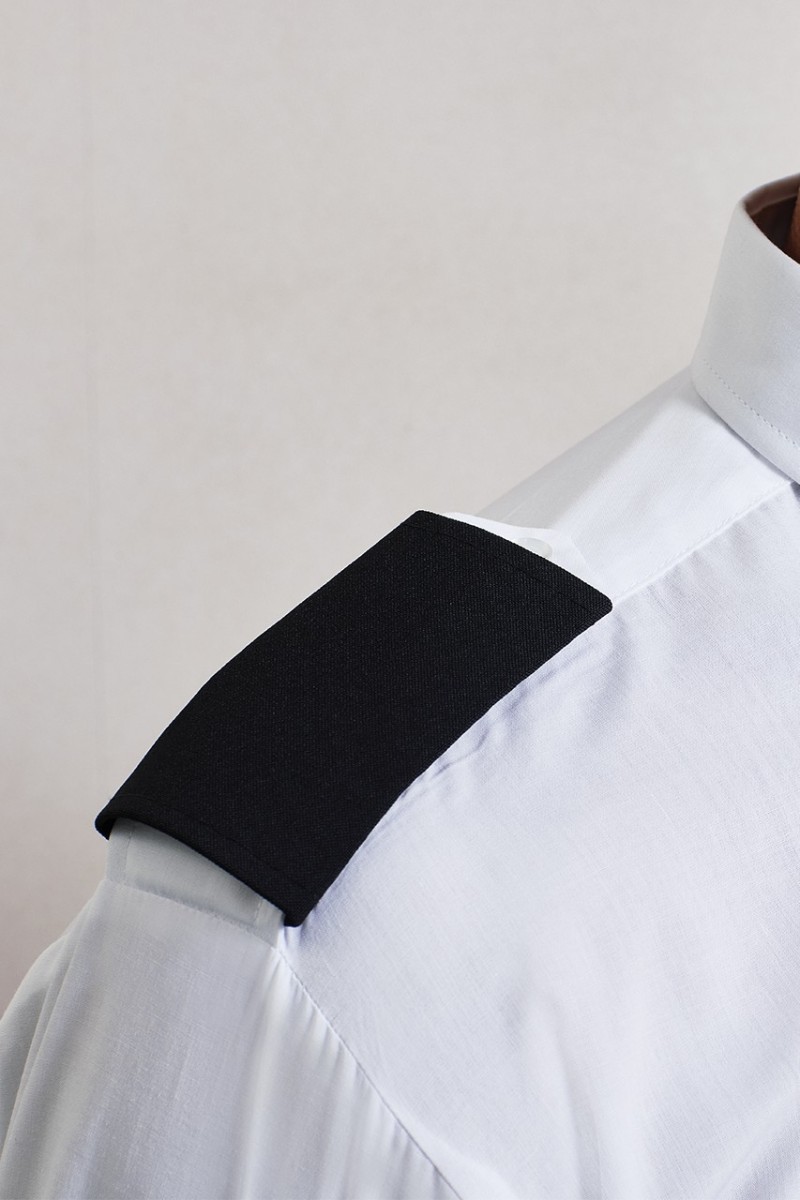 EPAULETTES