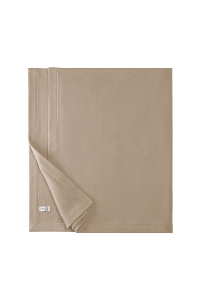 HEAVY BLEND™ FLEECE STADIUM BLANKET