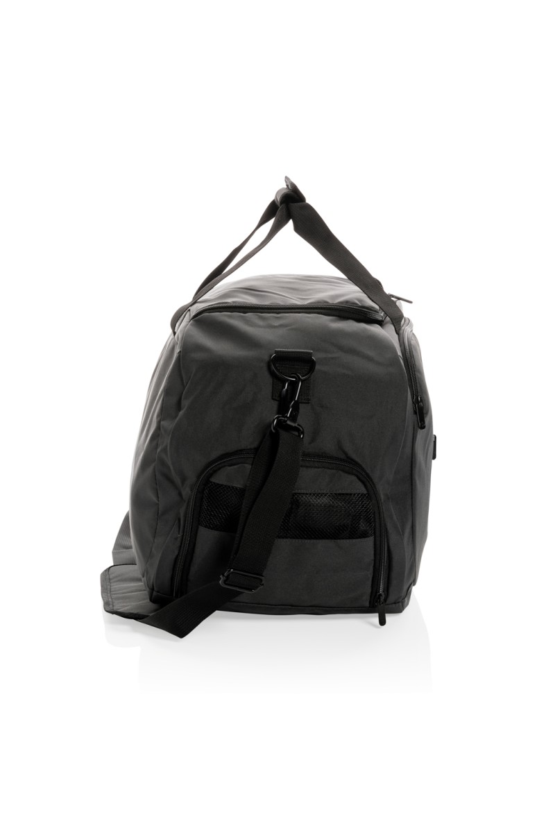 Geantă voiaj model sport Swiss Peak AWARE™ RPET reciclat