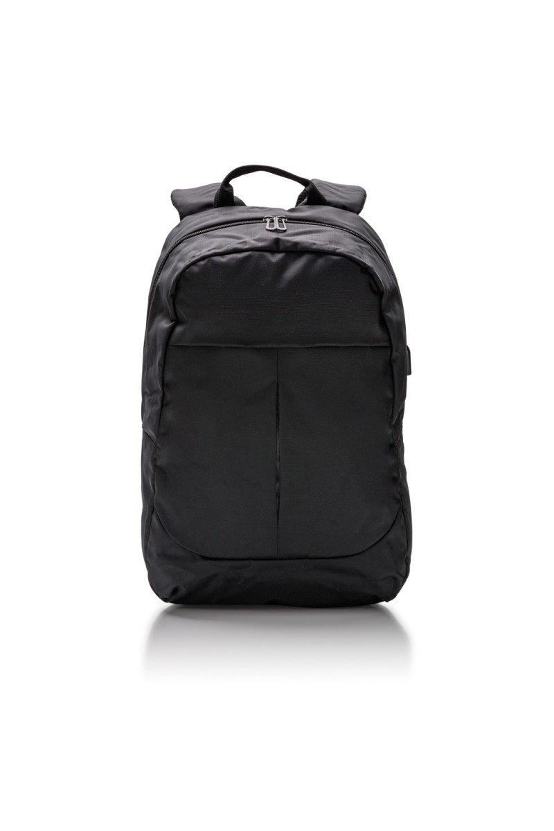 Power USB laptop backpack