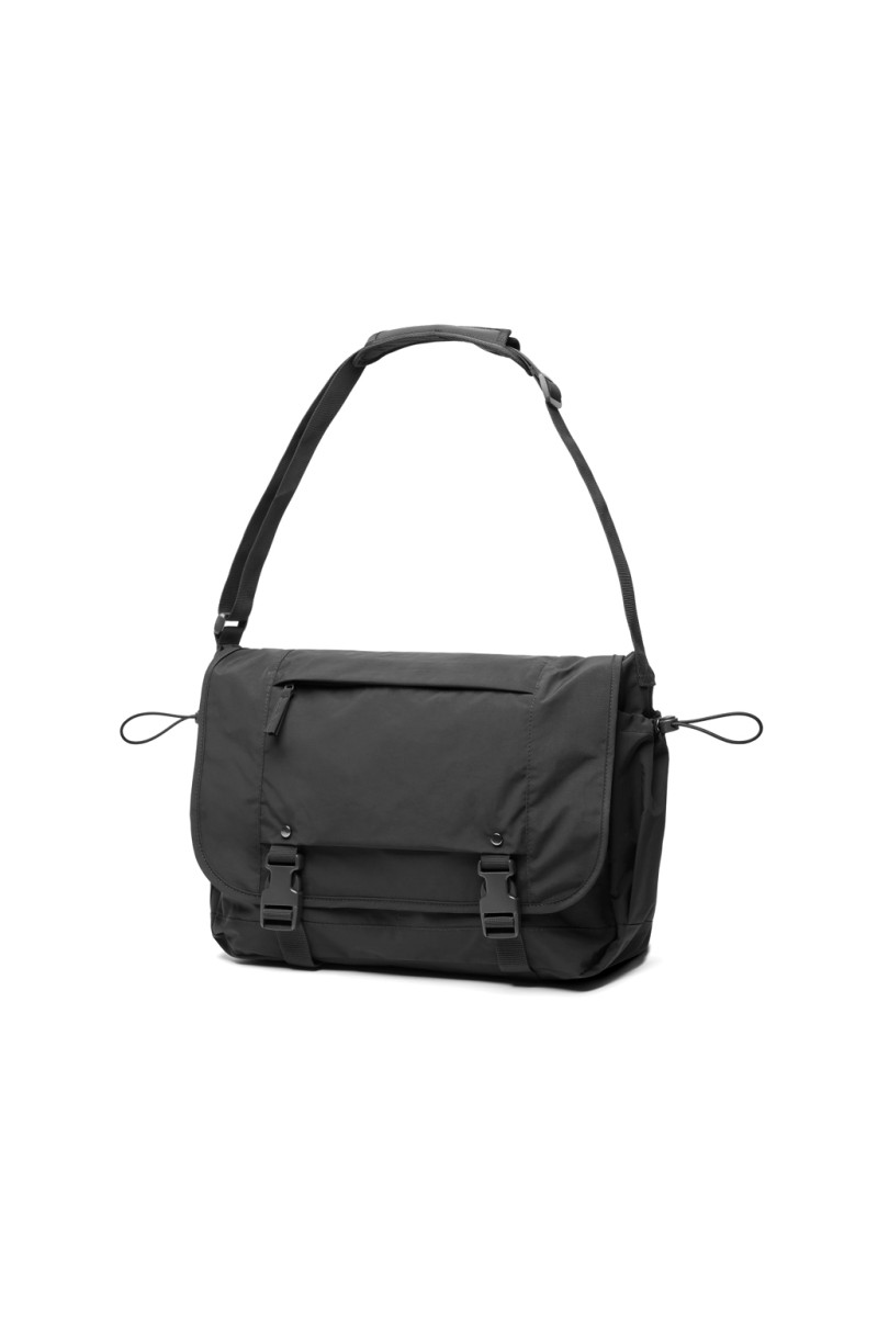 Business Bag KENTO URBAN RCS recycled nylon 15.6 inch Messenger