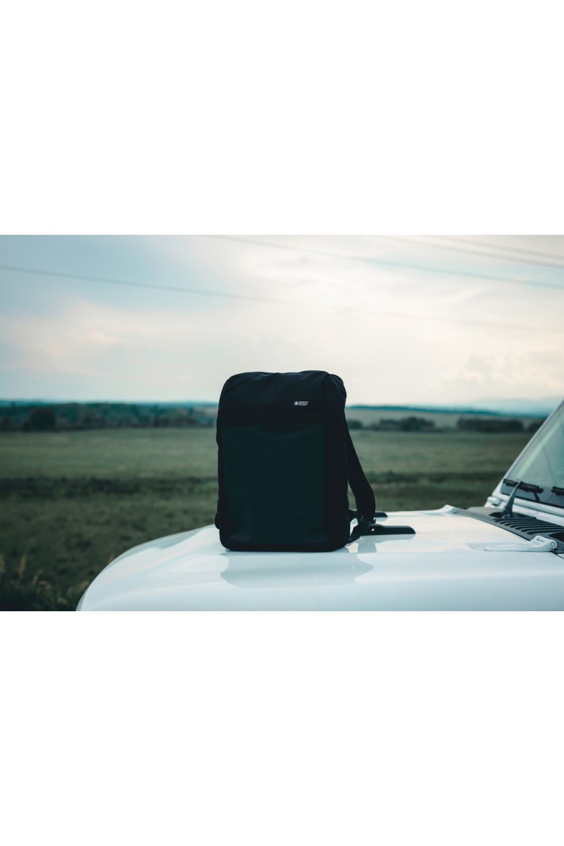 "Rucsac antifurt 15"" Swiss Peak RFID & USB, fără PVC"