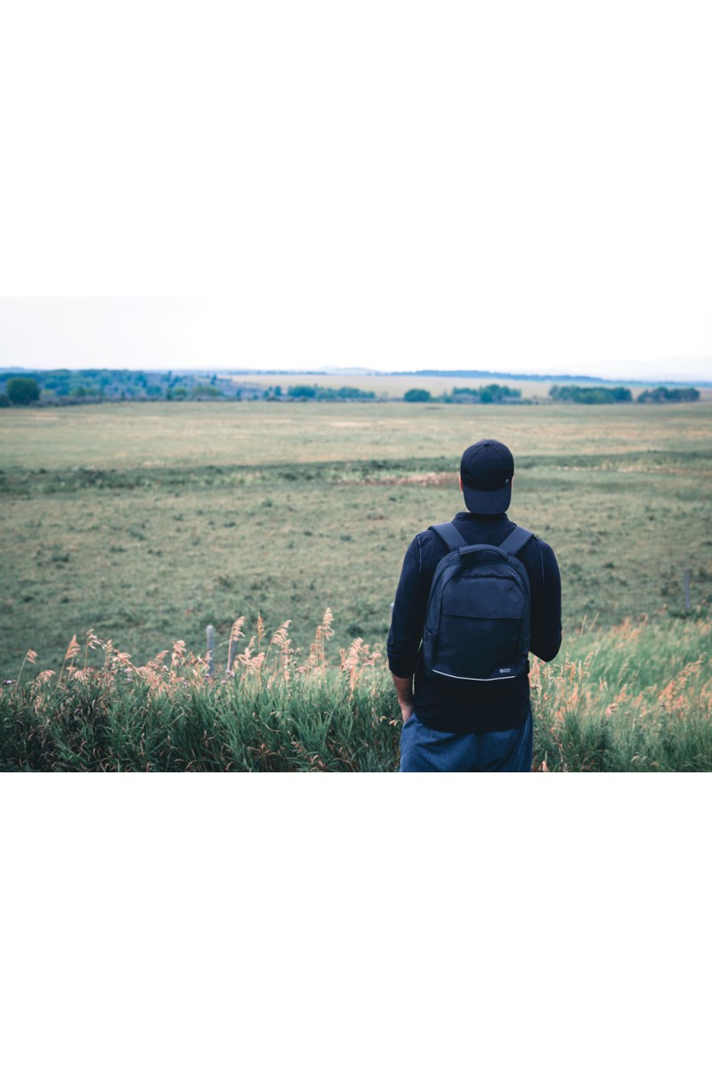Swiss Peak Brooke AWARE™ RPET daily 15.6" laptop backpack