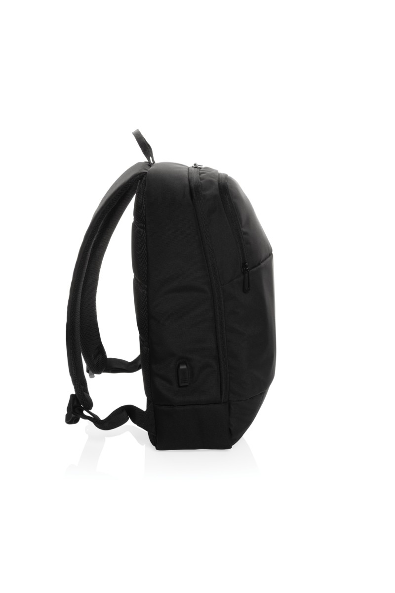 Swiss Peak AWARE™ modern 15.6" laptop backpack