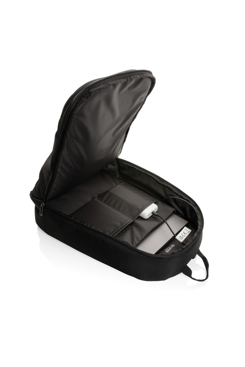 Swiss Peak AWARE™ modern 15.6" laptop backpack
