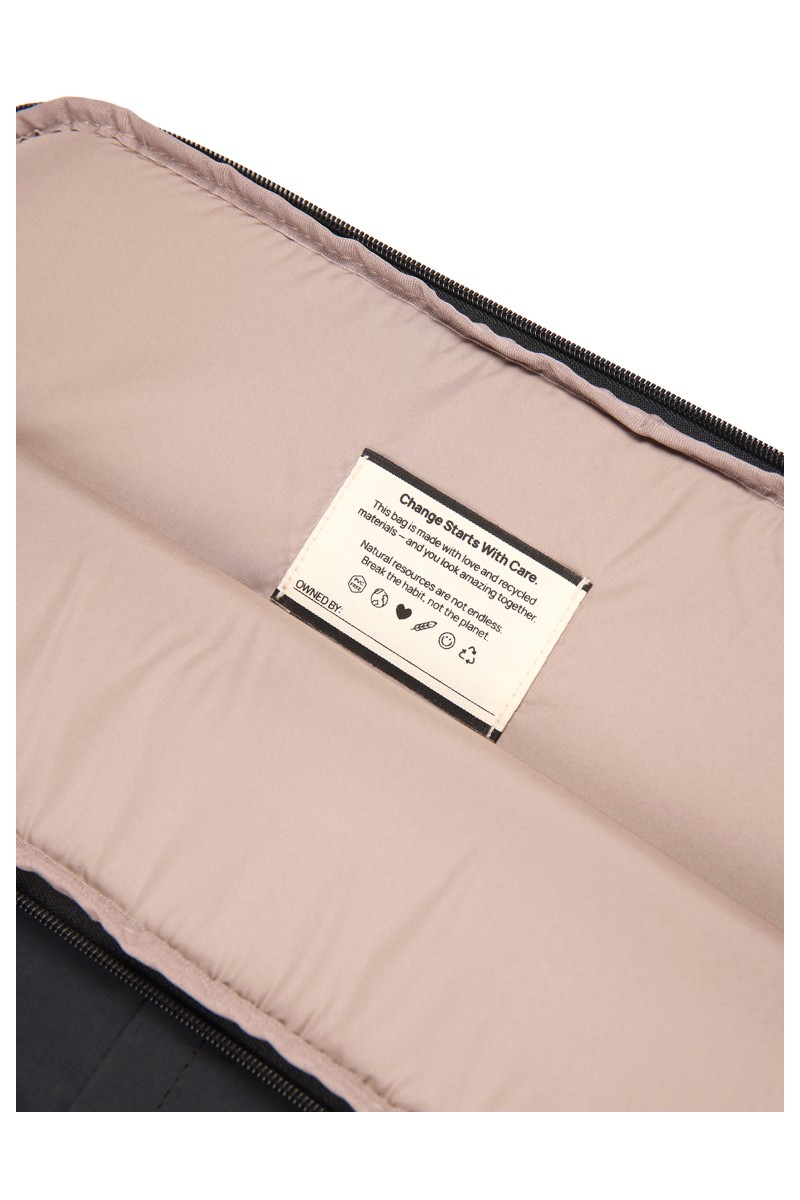 Business Bag KENTO URBAN RCS recycled nylon 15.6 inch laptop sleeve