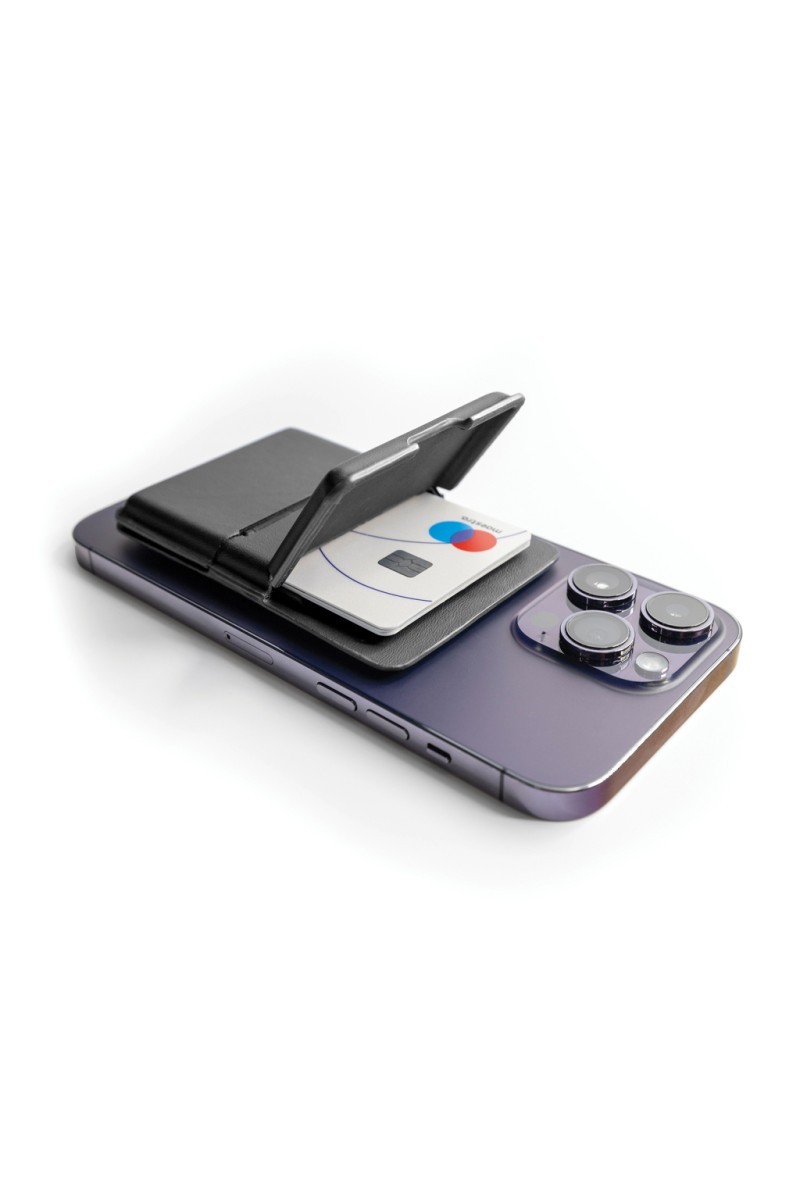 Travel Bag C-Secure MagSafe phone wallet