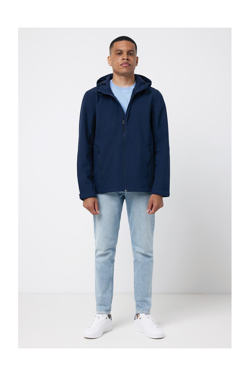 IQONIQ Makalu men recycled polyester soft shell jacket