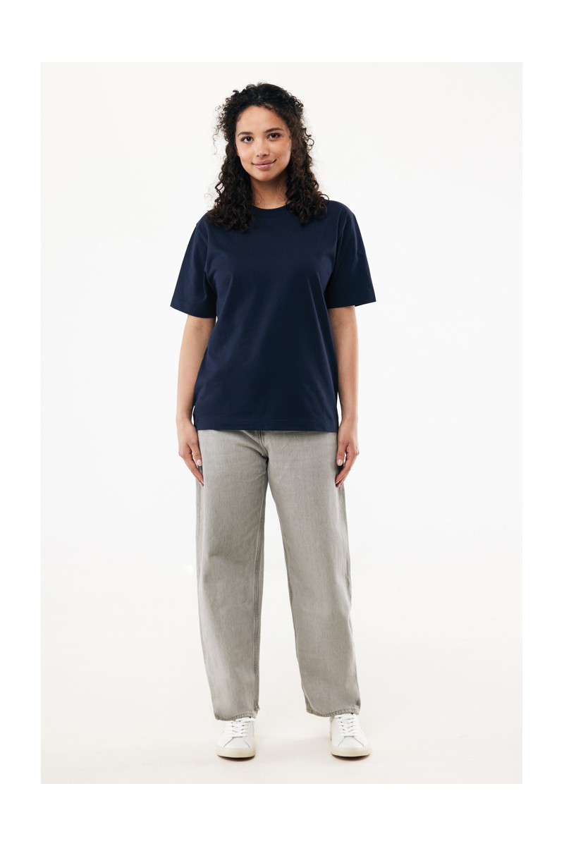 IQONIQ Nikko heavyweight recycled cotton t-shirt
