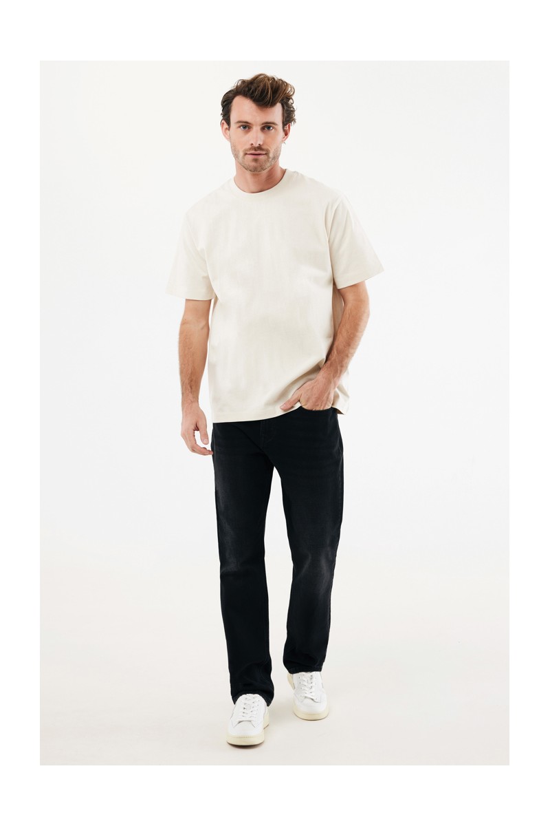 IQONIQ Nikko heavyweight recycled cotton t-shirt