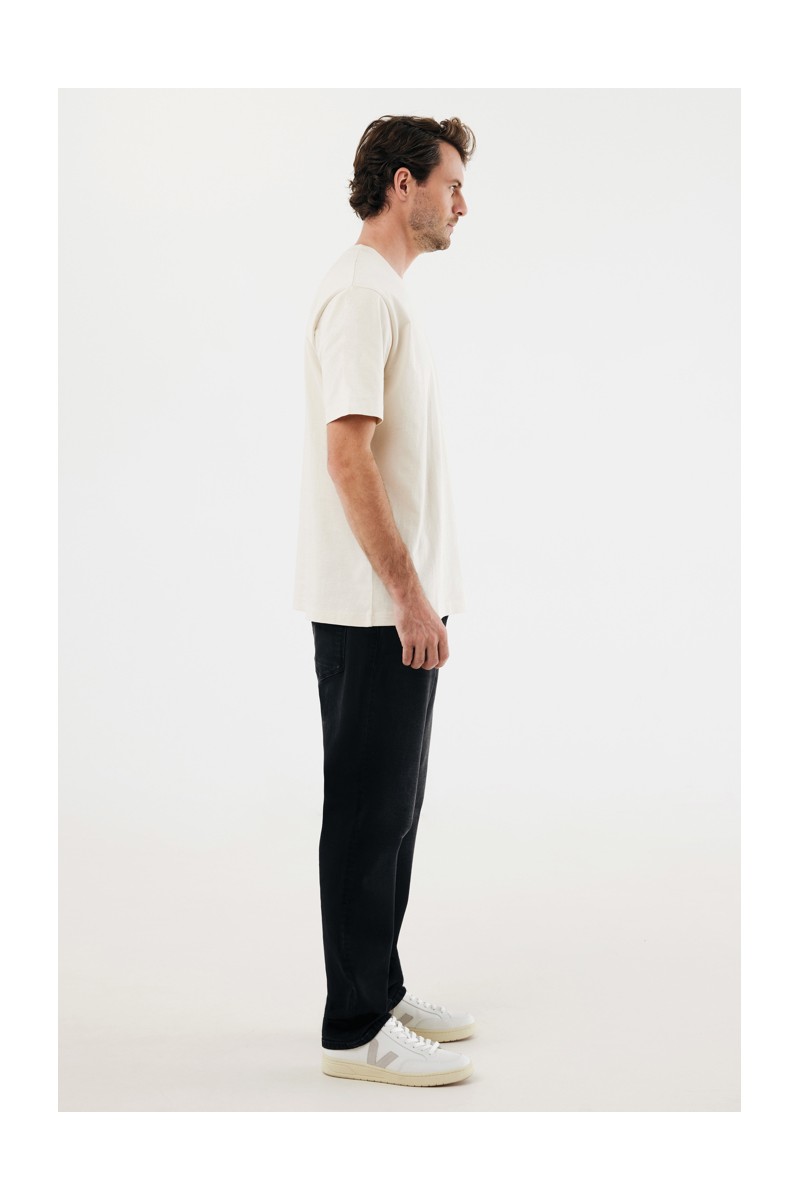 IQONIQ Nikko heavyweight recycled cotton t-shirt