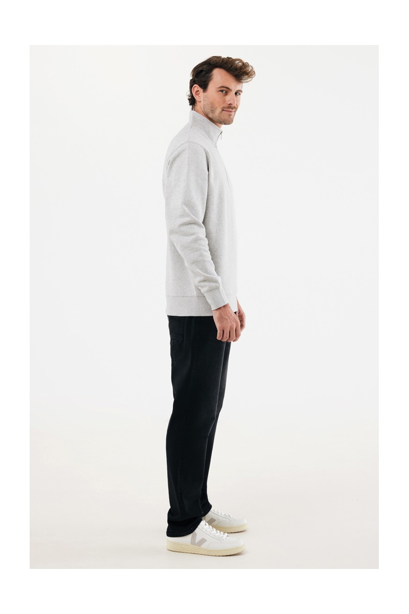 IQONIQ Elgon recycled cotton quarter zip sweater