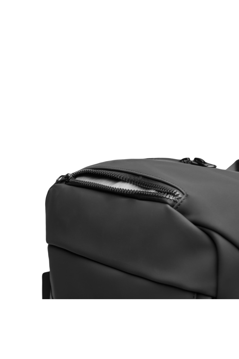 VINGA Baltimore RCS explorer’s backpack