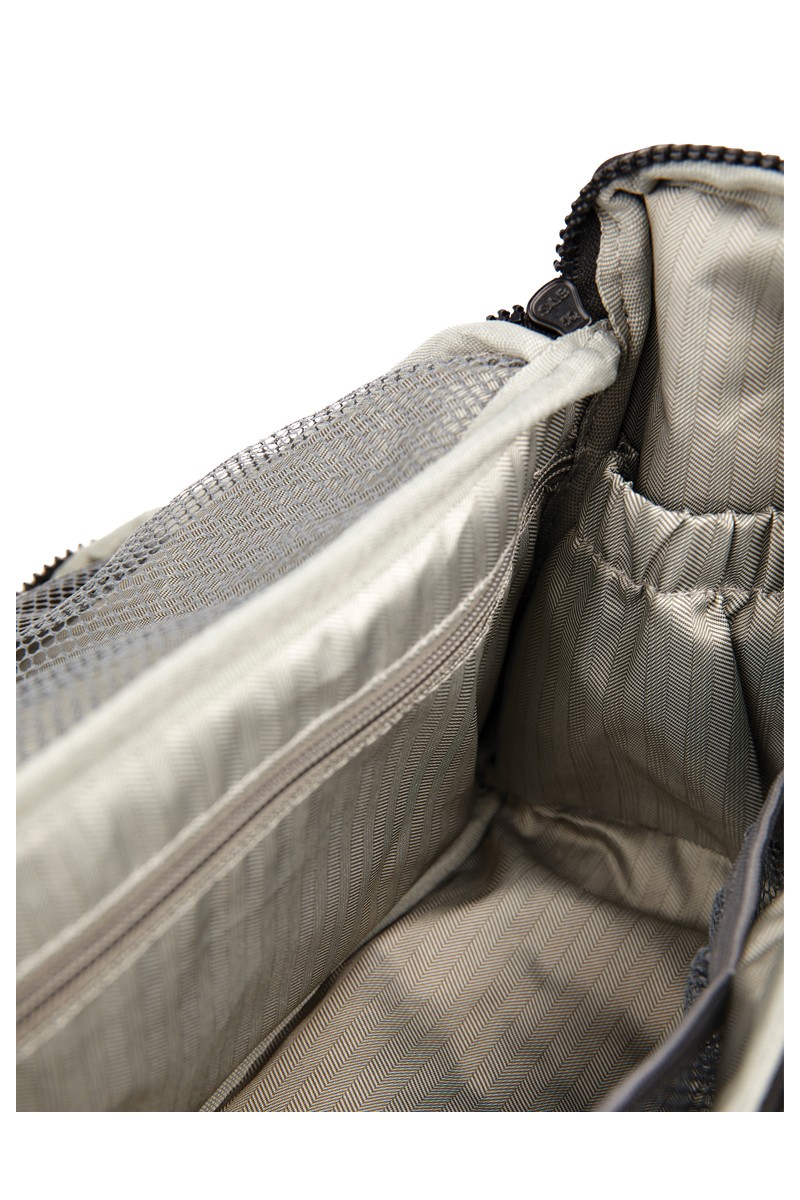 VINGA Baltimore travel toiletry bag