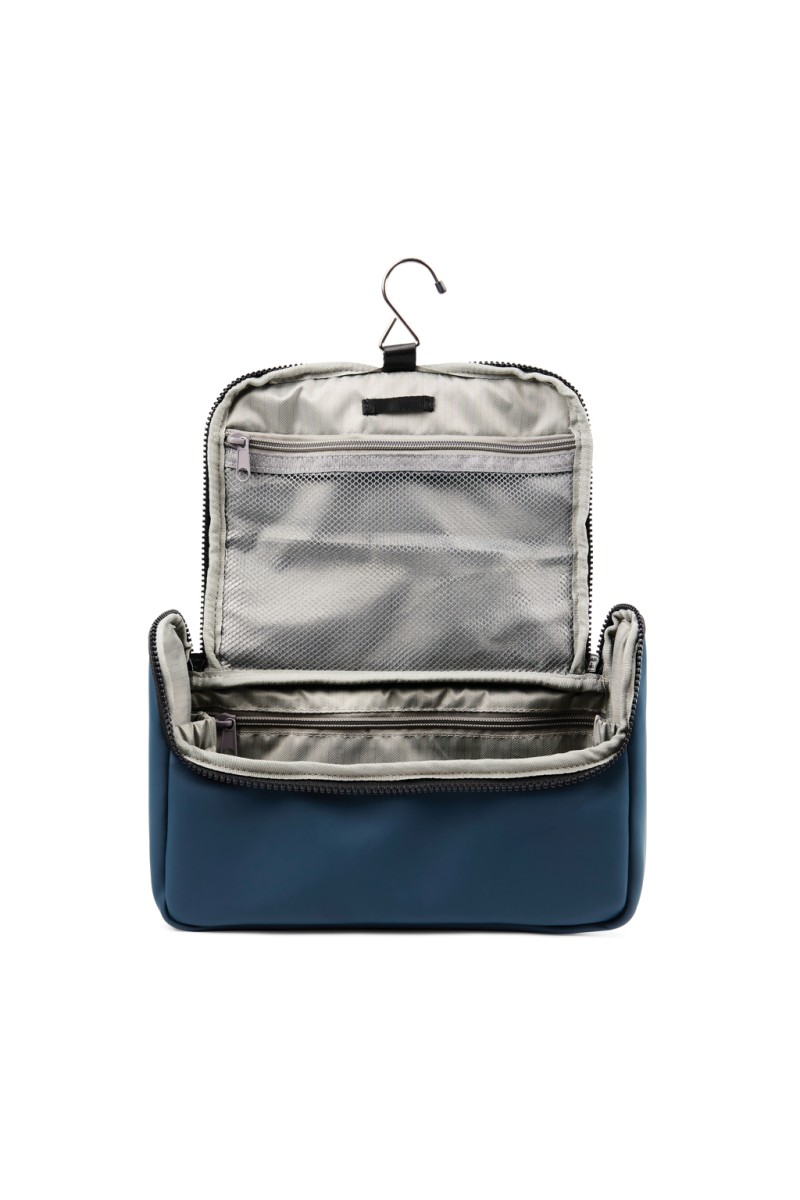 VINGA Baltimore travel toiletry bag