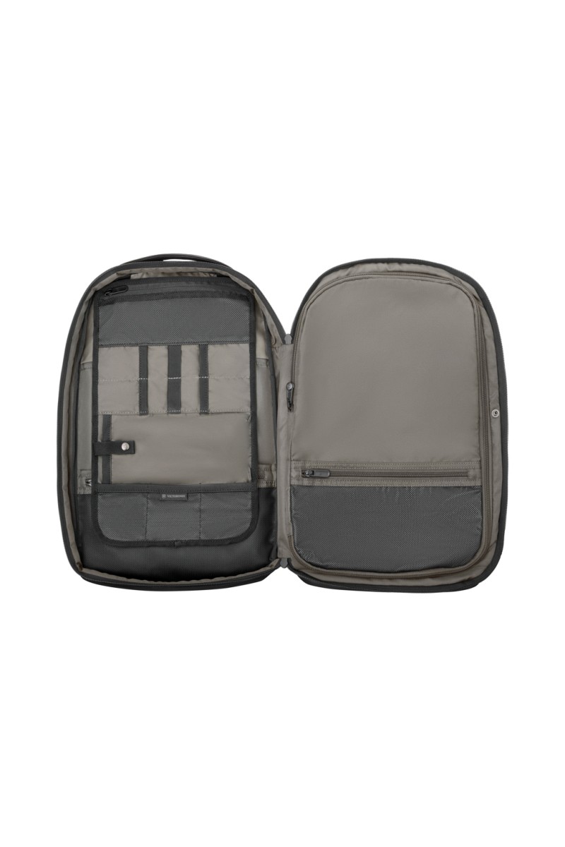 VICTORINOX Altmont Professional Deluxe Laptop Backpack