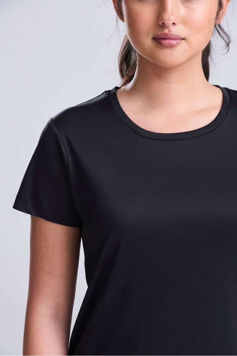 WOMEN'S COOL SMOOTH T