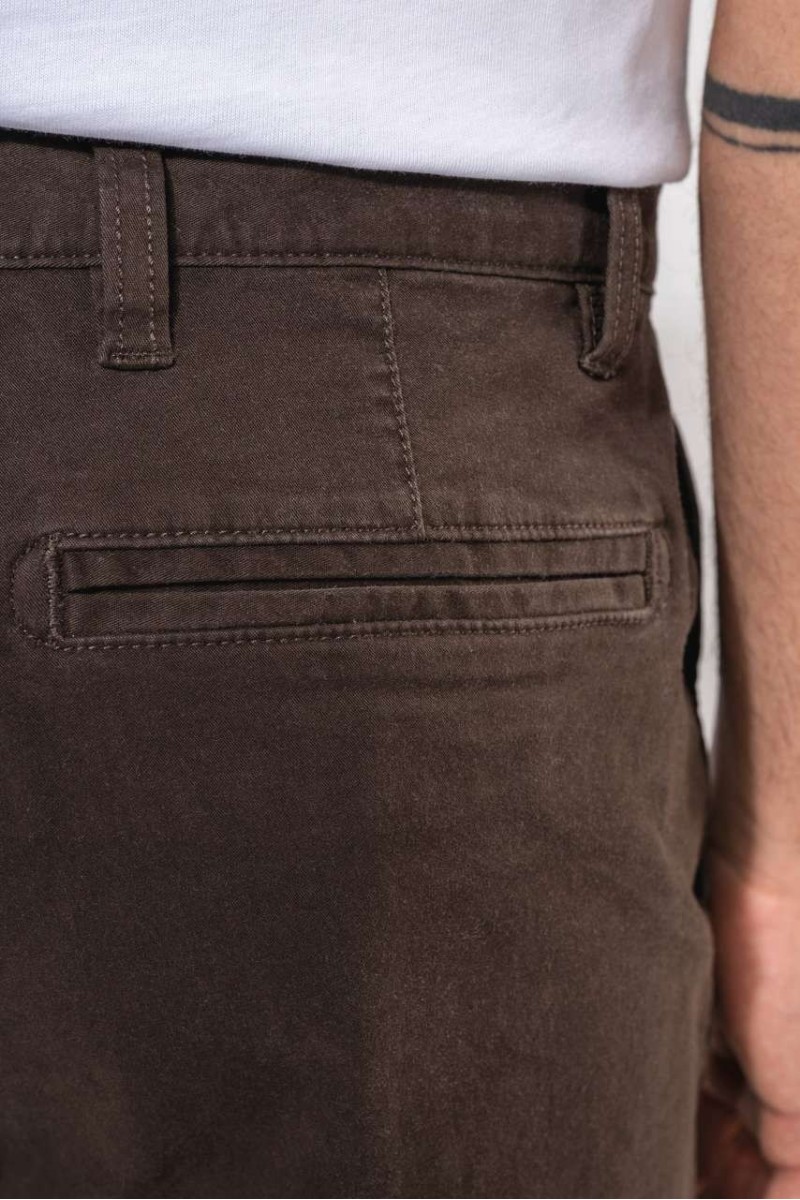 MEN'S CHINO TROUSERS