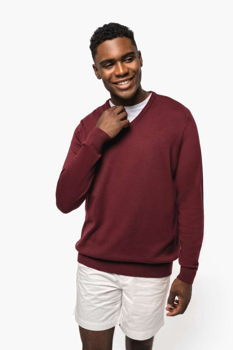 MEN’S V-NECK JUMPER