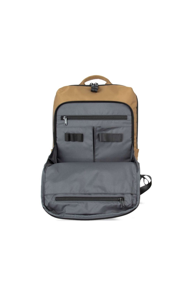 PREMIUM BUSINESS BACKPACK
